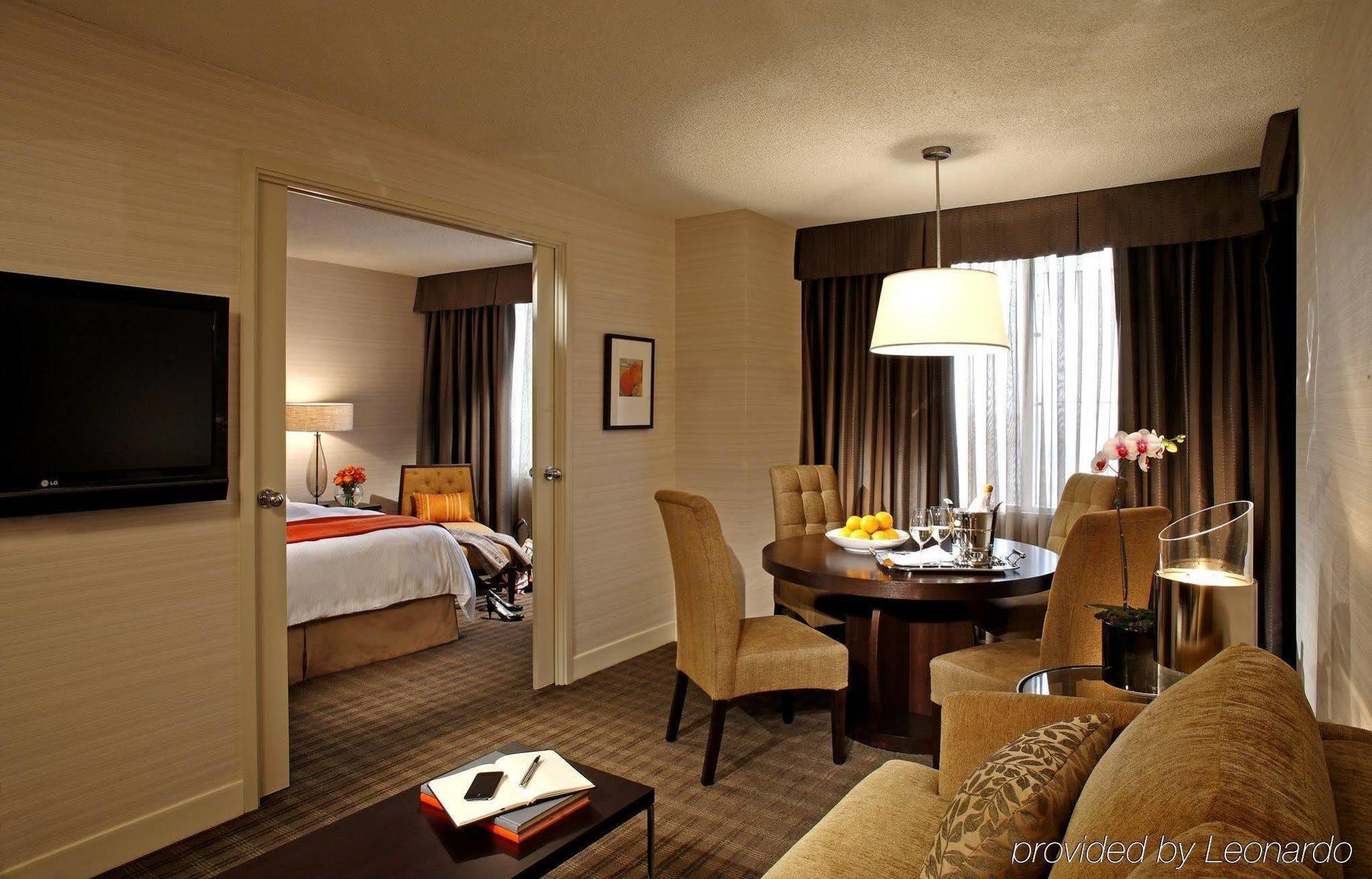 Cambridge Suites Toronto Quarto foto